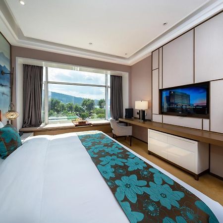 Weiselect Wanghu Hotel Kunming Dış mekan fotoğraf