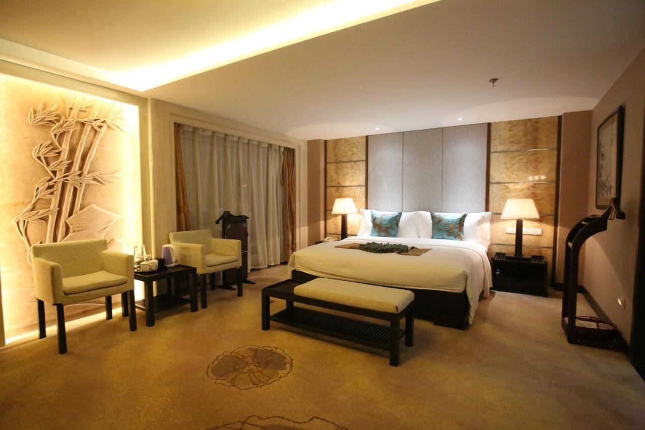 Weiselect Wanghu Hotel Kunming Dış mekan fotoğraf