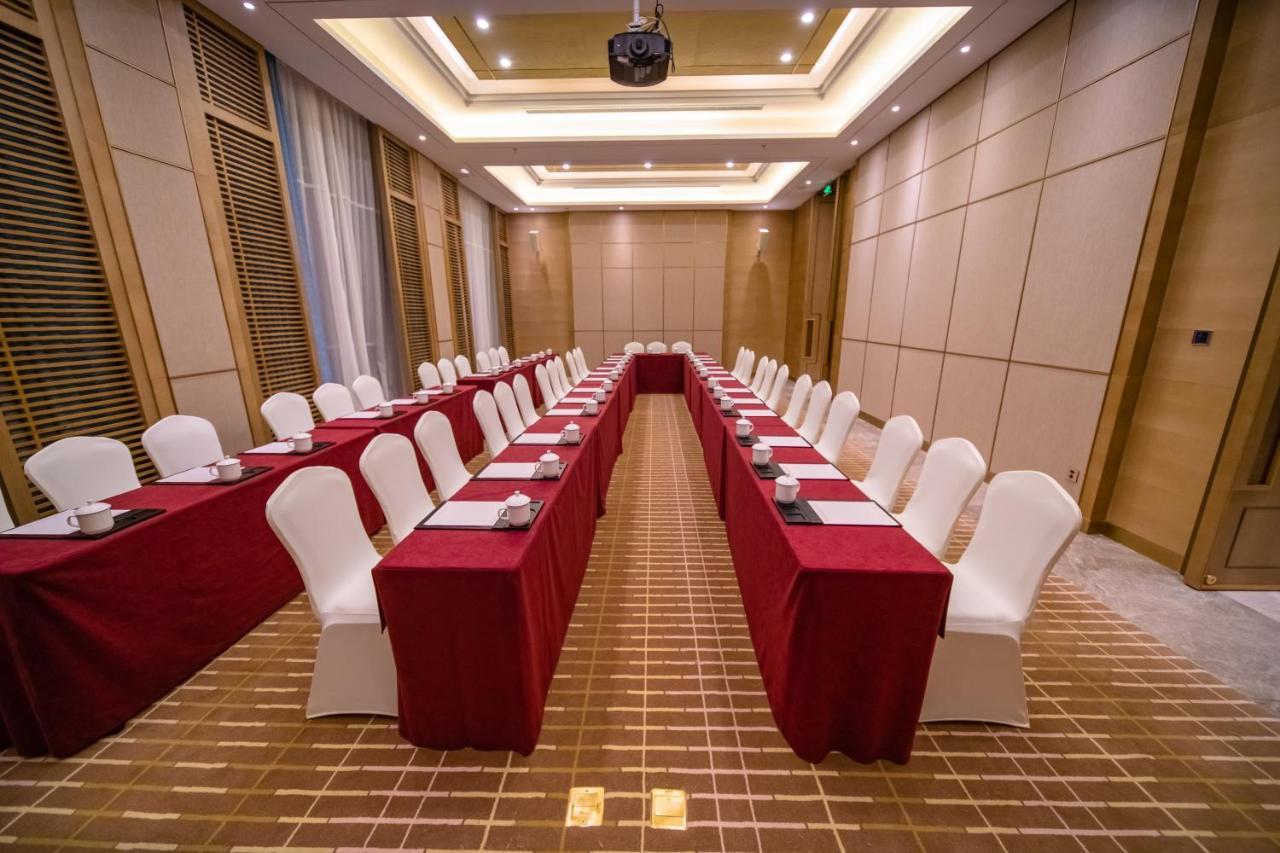 Weiselect Wanghu Hotel Kunming Dış mekan fotoğraf